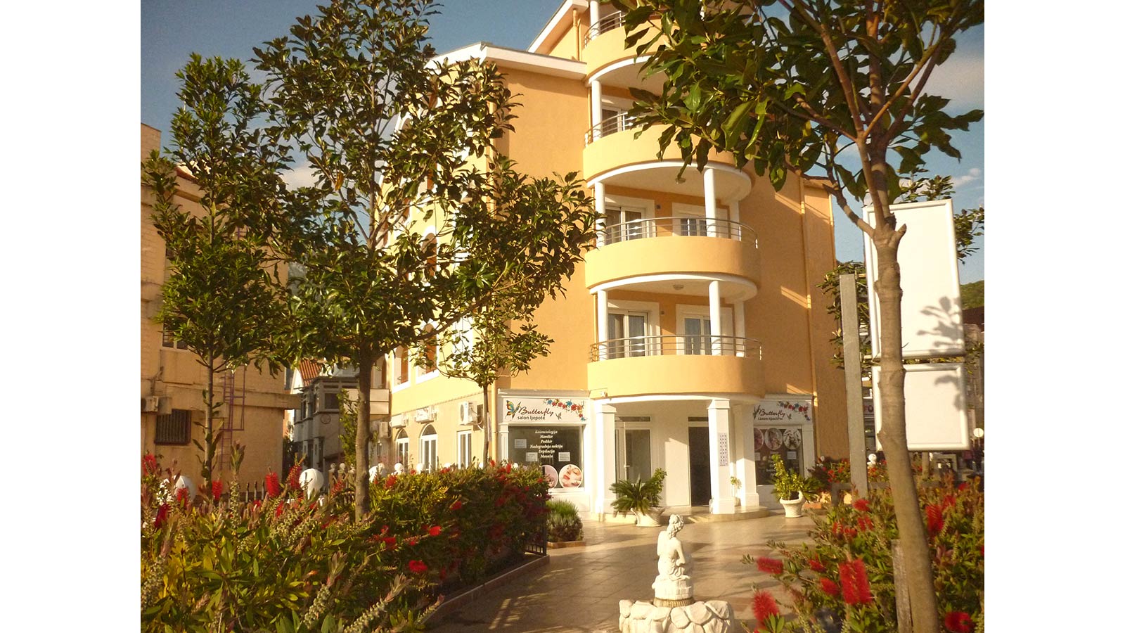 Apartman Budva Kuca04